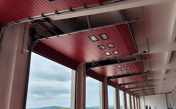 昭苏工业翻板门