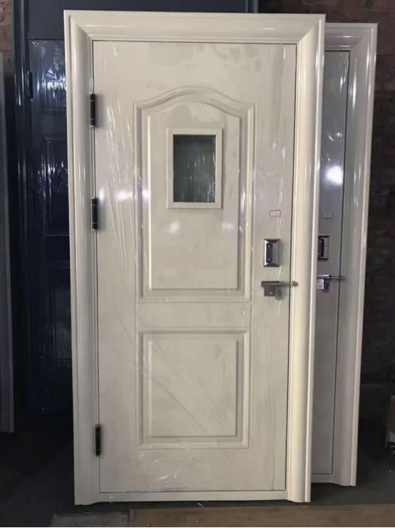 昭苏学校教室门