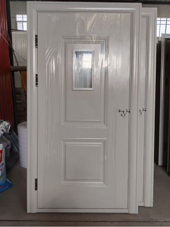 昭苏学校教室门